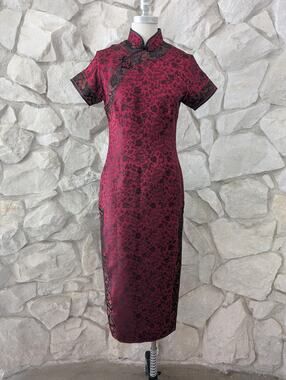 Vintage Asian Dress with Mandarin Collar Cheongsam XS to Small